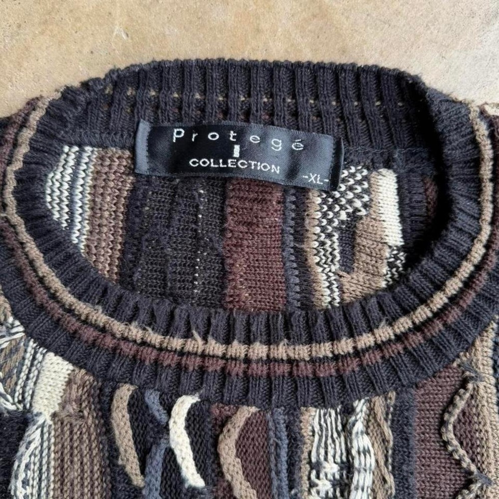 Vintage 90s protege Coogi type 3d knit sweater - Picture 5 of 7